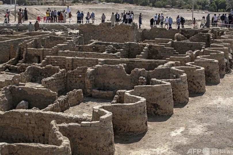 古代エジプトの「失われた黄金都市」発見 史上最大規模の都市遺構