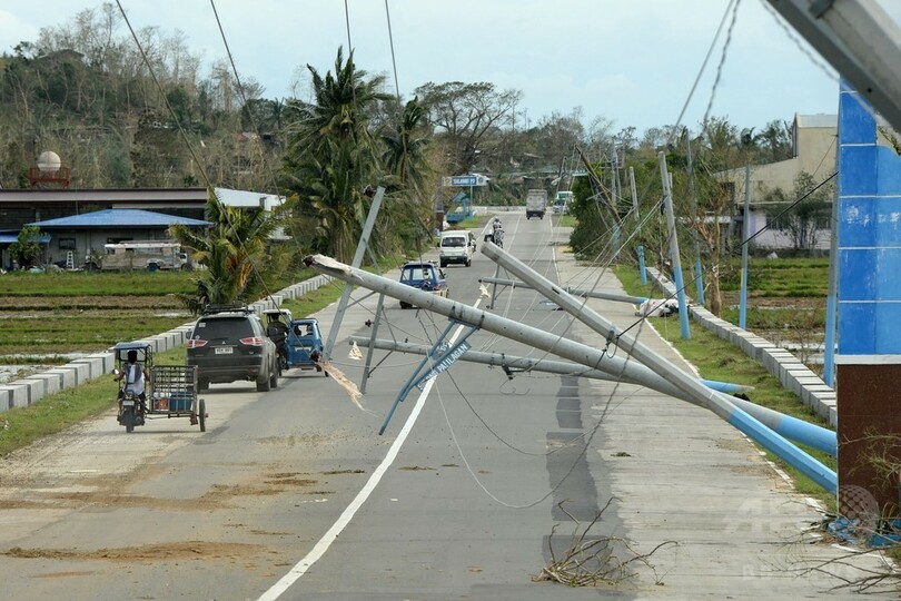 台風22号、比に上陸 少なくとも8人死亡 家屋損壊などの被害も