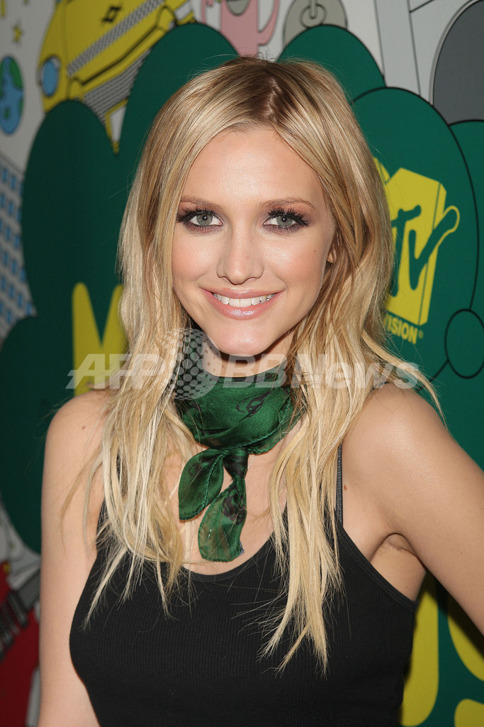 アシュリー シンプソン Mtv Total Request Live に出演 写真3枚 国際ニュース Afpbb News アシュリー シンプソン Mtv Total Request Live に出演 写真3枚 国際ニュース Afpbb News