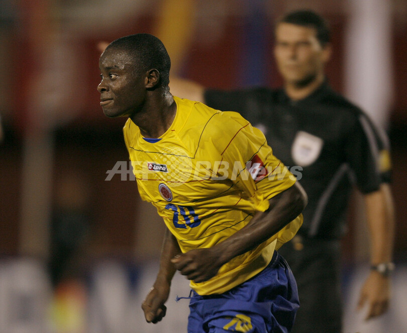 ＜サッカー 07南米ユース選手権＞コロンビア クインテーロのゴールでアルゼンチンを撃破 - パラグアイ