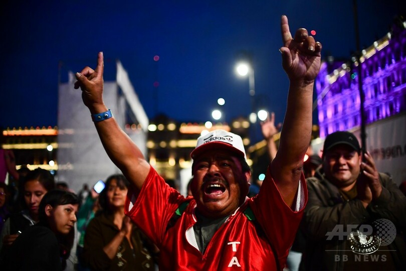 メキシコ大統領選、対米強硬の左派ロペスオブラドール氏が勝利確実 政権交代へ