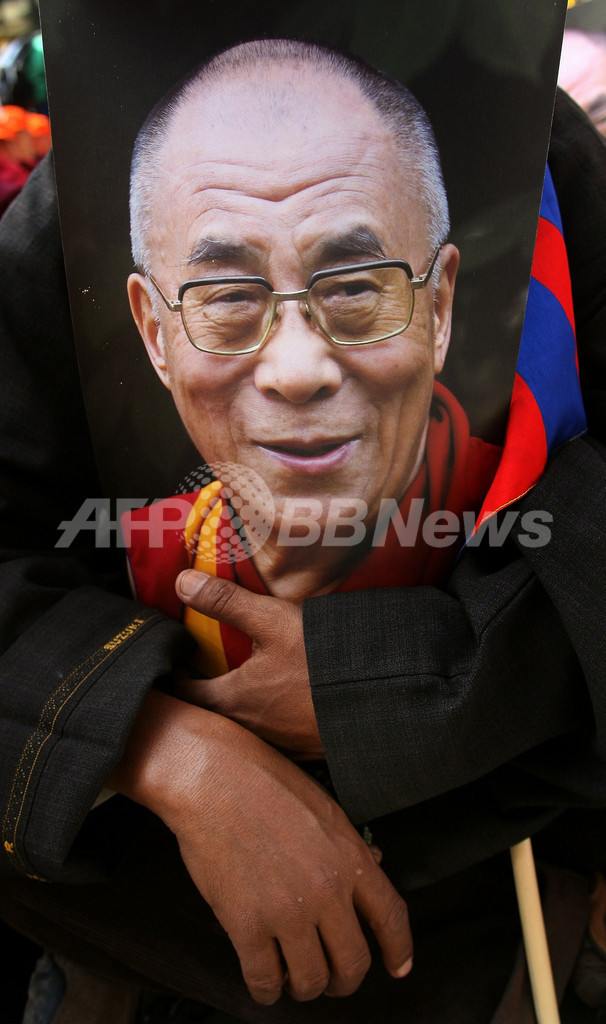 チベット独立派のデモ、インド当局が阻止