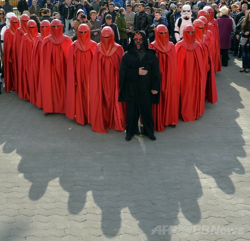 「ダース・ベイダー大統領」の夢破れる、次は露大統領選へ？ウクライナ