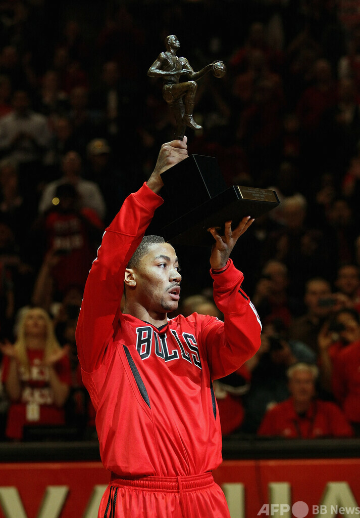 デリック・ローズが現役引退 NBA最年少の元シーズンMVP