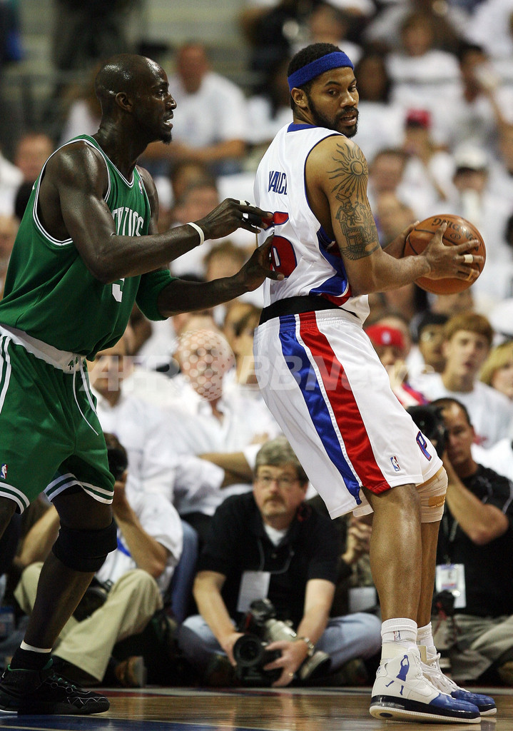 セルティックス ロードでピストンズを下し2勝1敗に