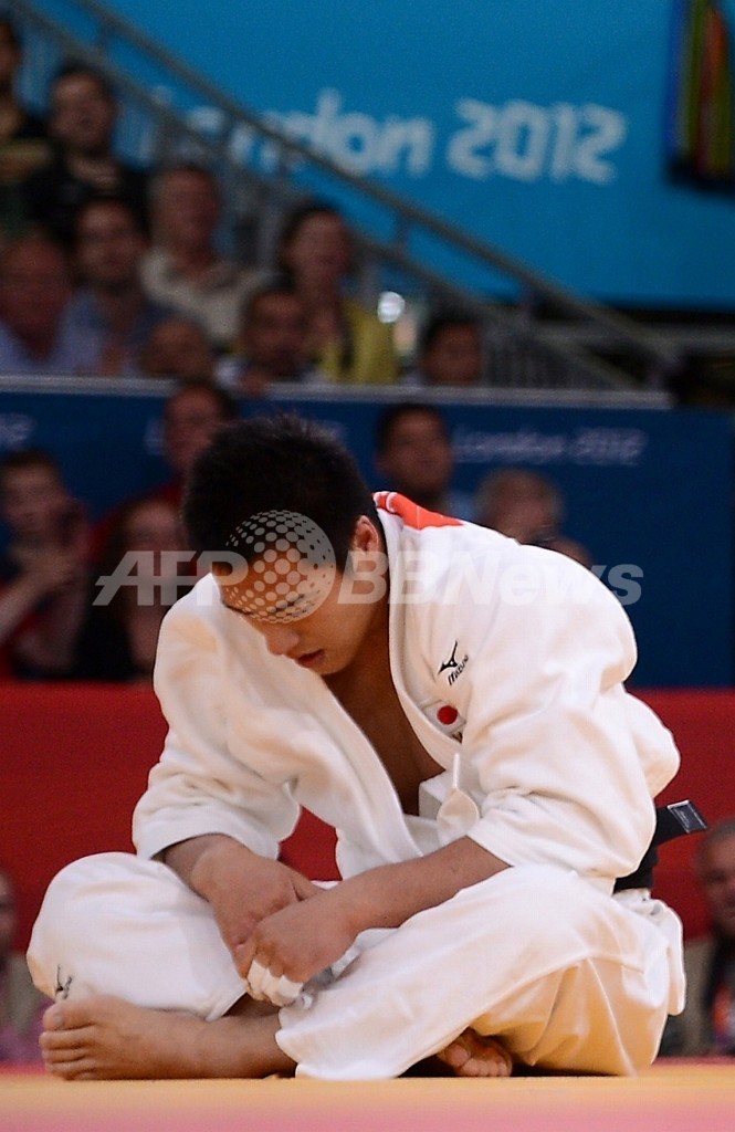 穴井、2回戦敗退 柔道男子100キロ級