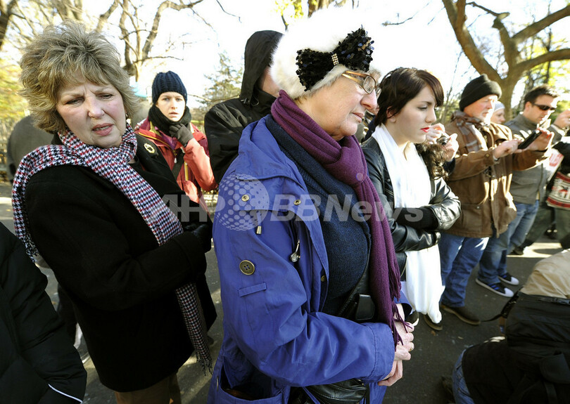 ジョン・レノン没後30年、世界各地でファンが追悼