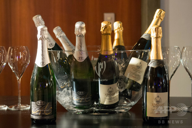 「フランチャコルタ」日本事務局1周年記念パーティー、伊大使館で開催