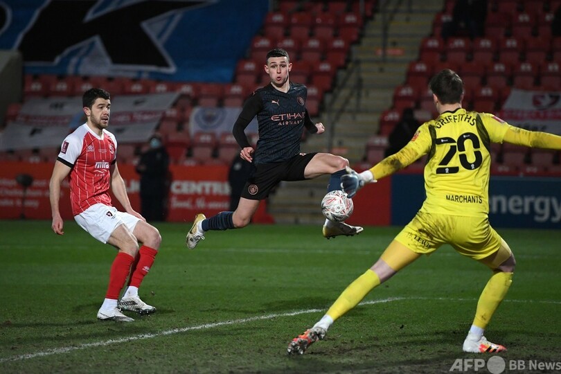 マンCがFA杯5回戦へ、4部クラブに先制許すも終盤に3得点