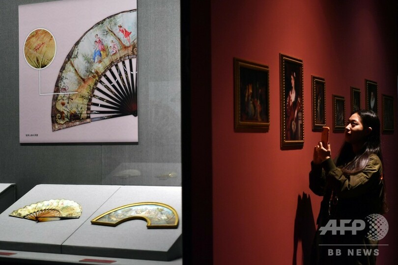 欧州の高級扇子が石家庄にお目見え、中国・河北