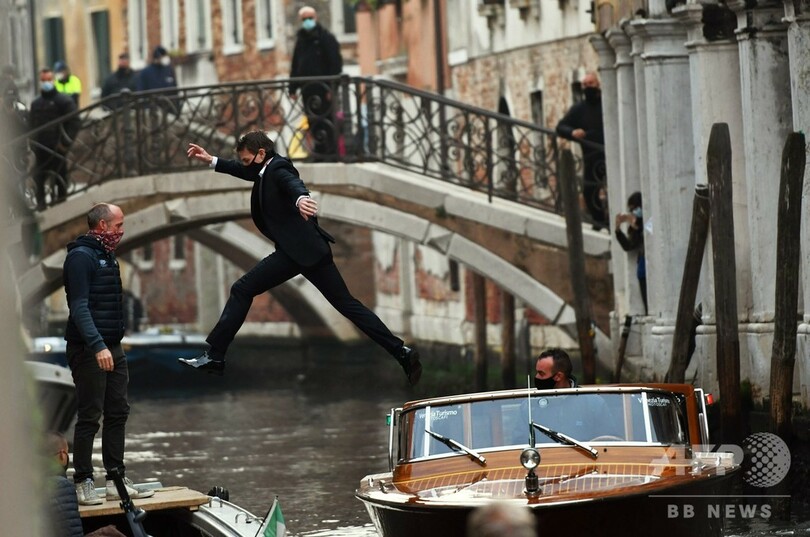 運河上をトム・クルーズがひらり、ベネチアで「Ｍ：ｉ」新作の撮影再開
