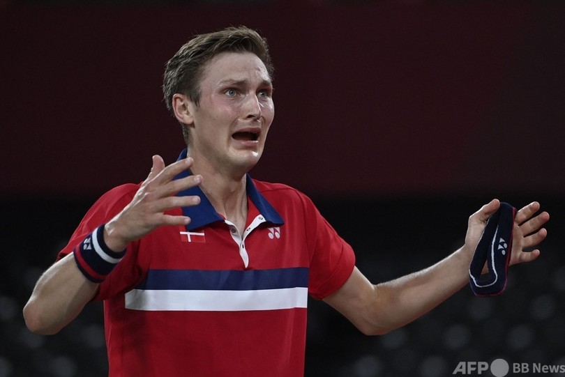 アクセルセンが前回王者破り金メダル、バド男子単