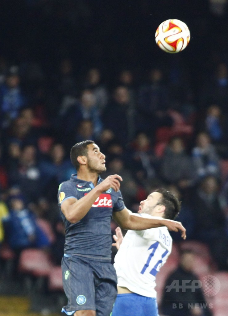 ナポリ、イグアインの3得点で先勝 ヨーロッパリーグ