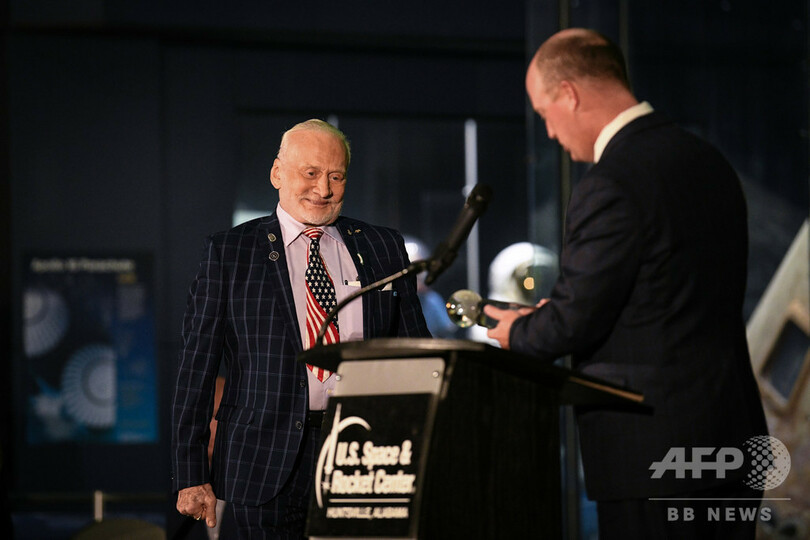 月面着陸のオルドリン氏、アポロ11号記念ディナーで演説