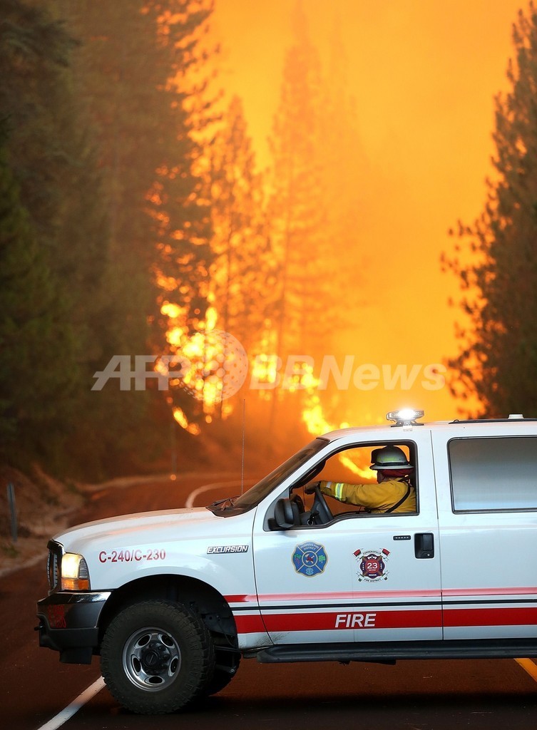 米カリフォルニア州の山火事、州史上7番目の規模に