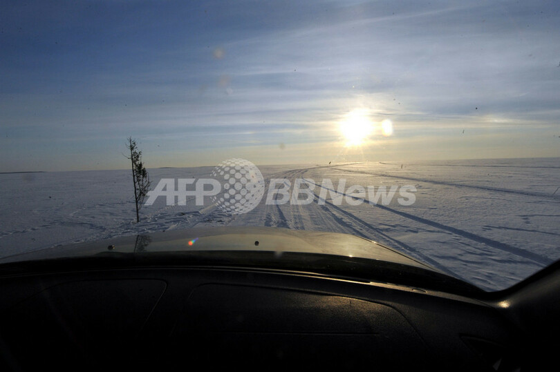 エストニアの「氷上道路」、開通期間は天候次第