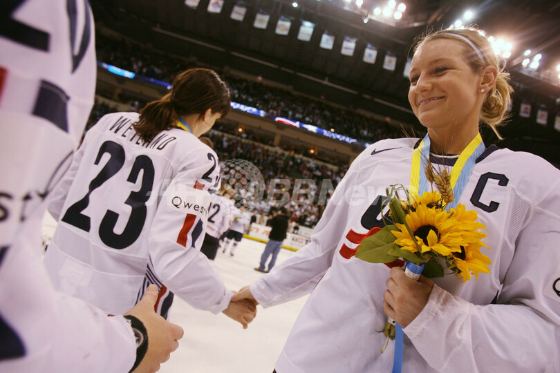＜アイスホッケー 世界女子選手権大会2007＞カナダ 米国を降し2大会振りに優勝 - カナダ