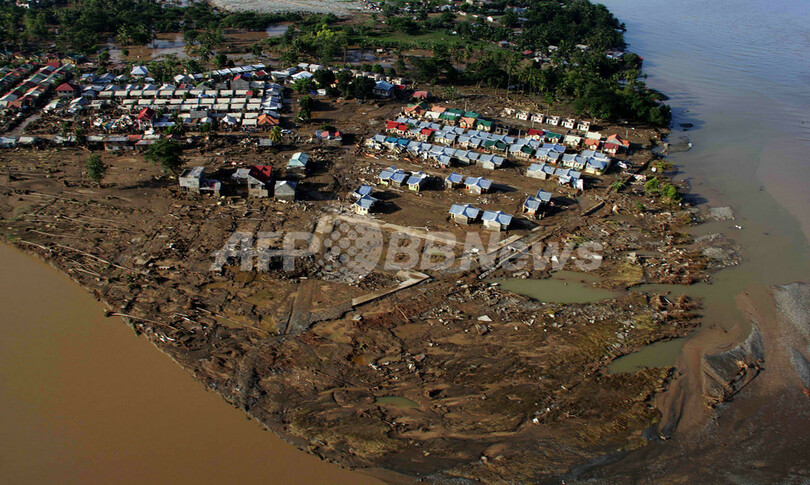 台風21号の死者900人超える、フィリピン
