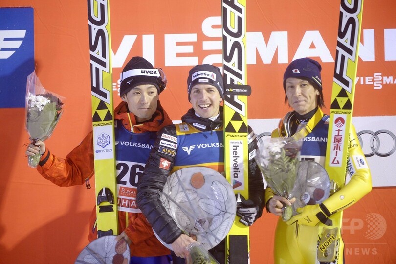 アマンが日本勢を抑え優勝、伊東2位で葛西3位 ジャンプW杯男子