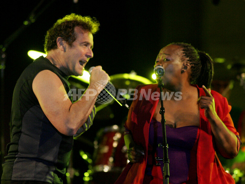 モロッコで開催中の音楽祭「The Fez Festival of World Sacred Music」にジョニー・クレッグが登場