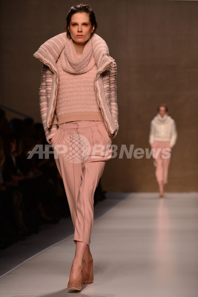 ＜13/14年秋冬ミラノコレクション＞ブルマリン