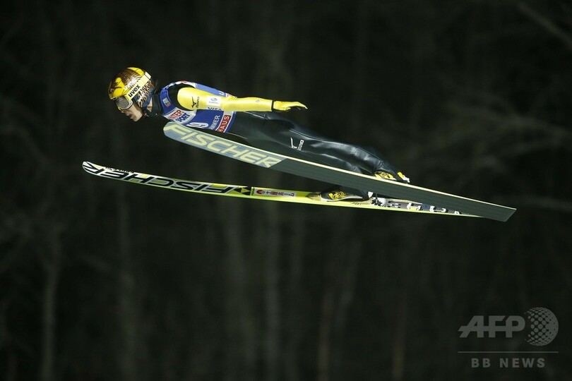 シュリーレンツァウアーが通算53勝目、ジャンプW杯男子