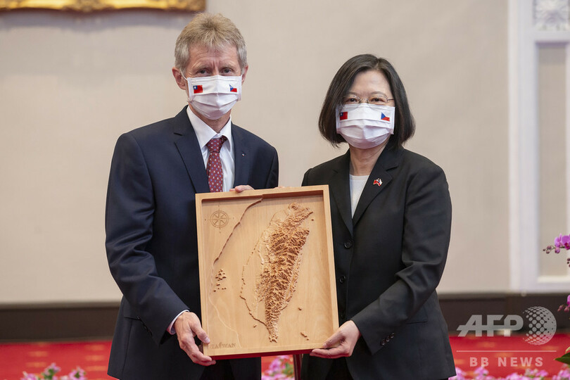 台湾訪問は主権侵害、在チェコ中国大使館が非難