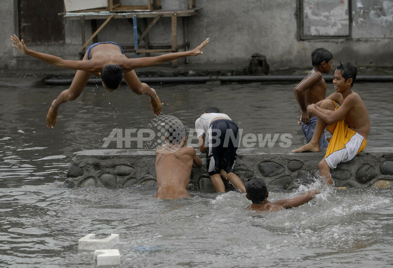 熱帯性低気圧の影響でマニラ首都圏に大雨・洪水