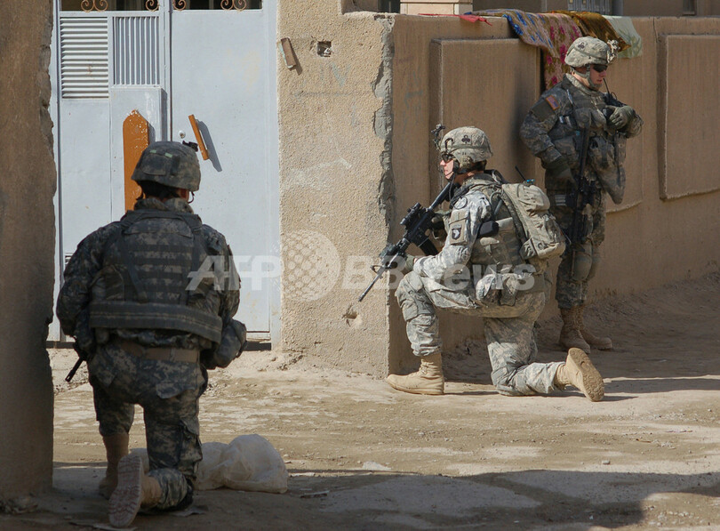 イラクで米CBS記者2人が行方不明に、武装勢力が連れ去る