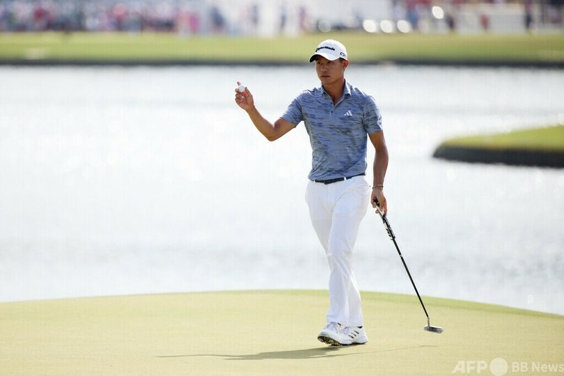 シェフラーが5打差で首位堅持、松山単独9位 プレーオフ最終戦