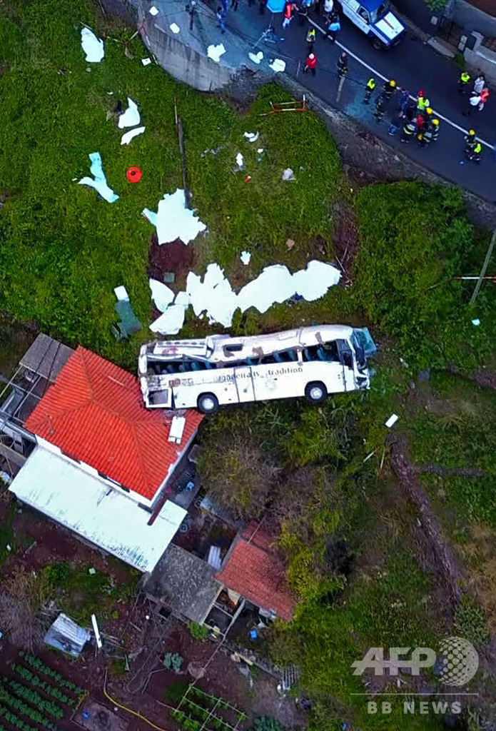 ポルトガルで観光バス事故、29人死亡 犠牲者は全員ドイツ人