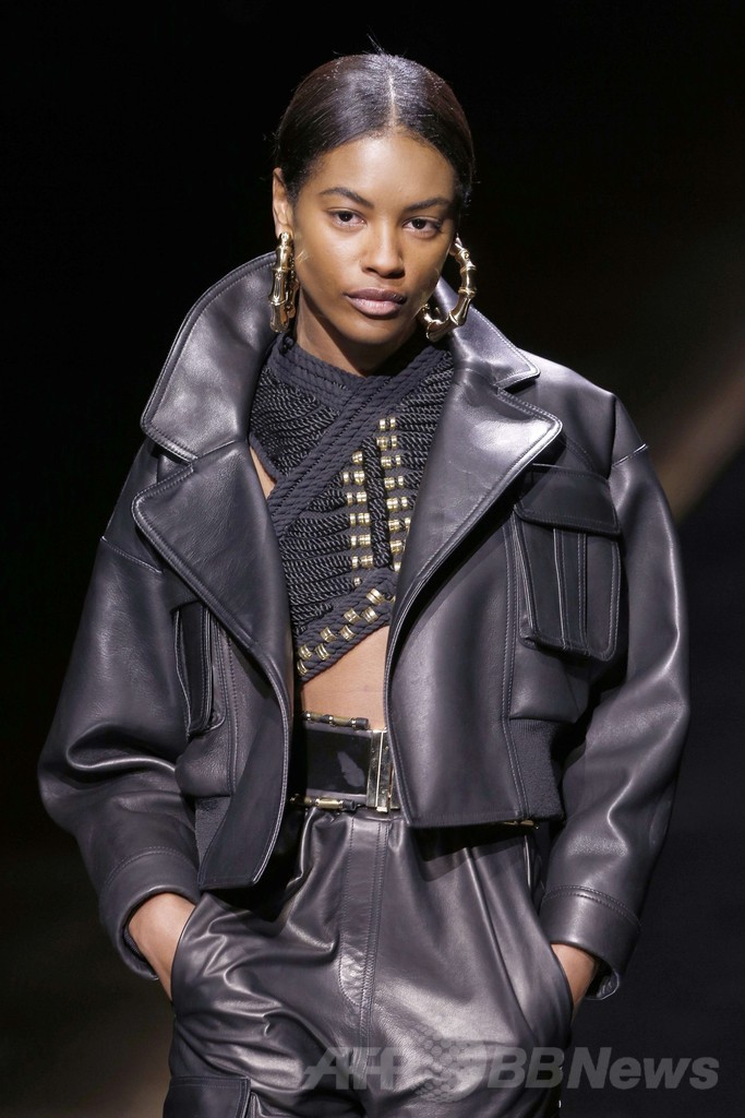 ＜14/15年秋冬パリコレクション＞バルマン