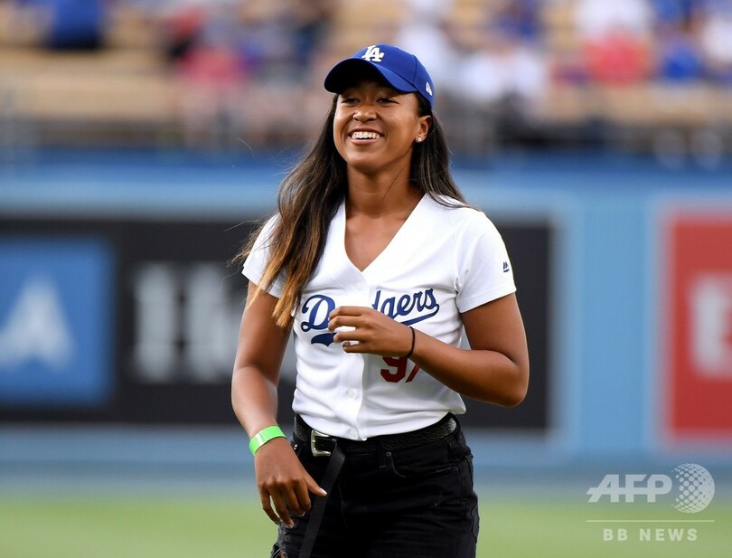 大坂なおみ、ドジャース対エンゼルス戦で始球式