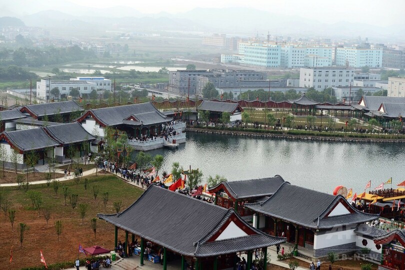 円明園のレプリカ、浙江省にオープン 本家は反発 中国