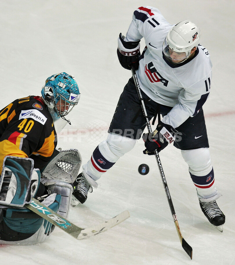 <アイスホッケー 世界選手権大会2007>米国 ドイツを降し3勝目を挙げる ロシア 写真5枚 国際ニュース:AFPBB News