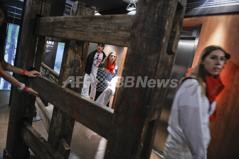 度胸は不要、バーチャルに牛追い祭りを体験 スペイン