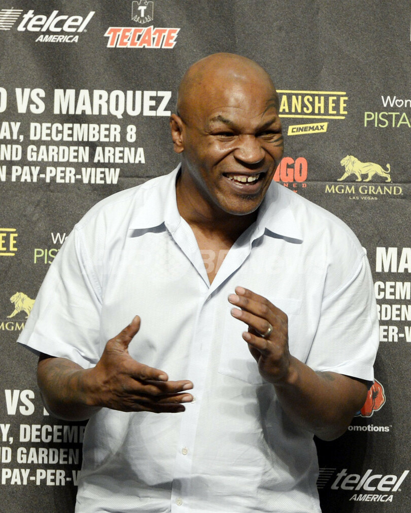 パッキャオとマルケスが公開計量