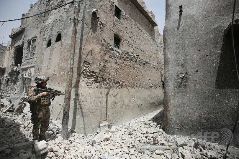 モスルの奪還作戦が大詰め、ISの自爆攻撃増加 イラク