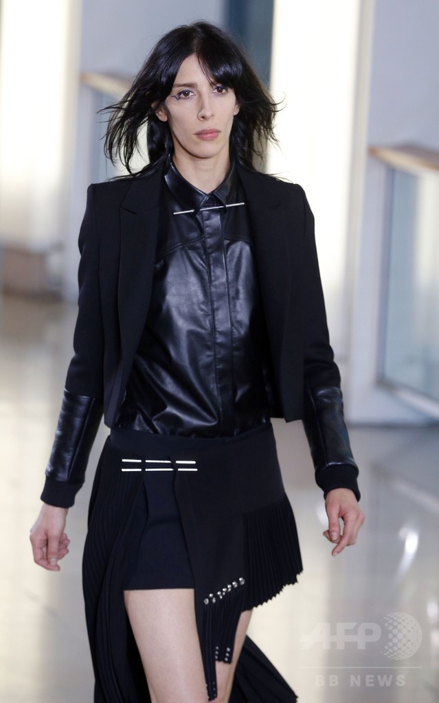 アメリカンなモチーフをフレンチシックに表現、「アンソニー・バカレロ」5/16秋冬