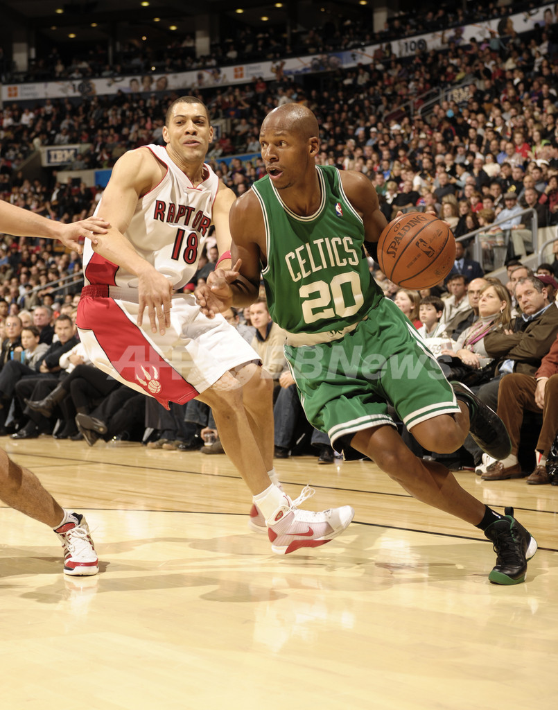 セルティックス ラプターズを下し5連勝