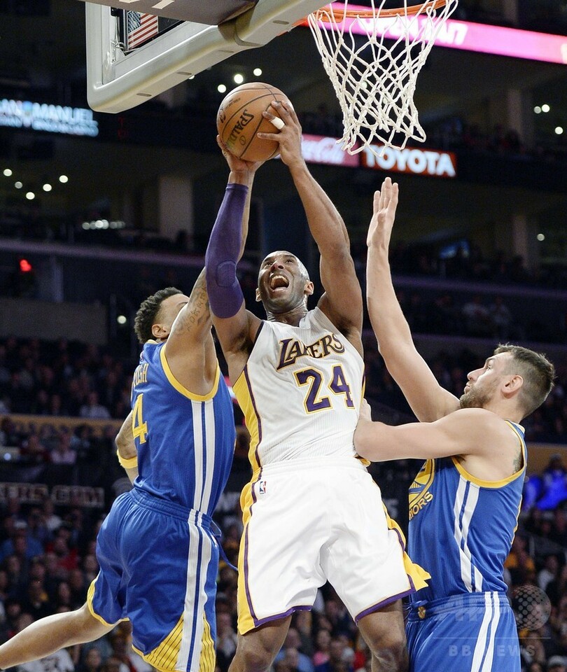 レイカーズが番狂わせの勝利、ウォリアーズは今季6敗目