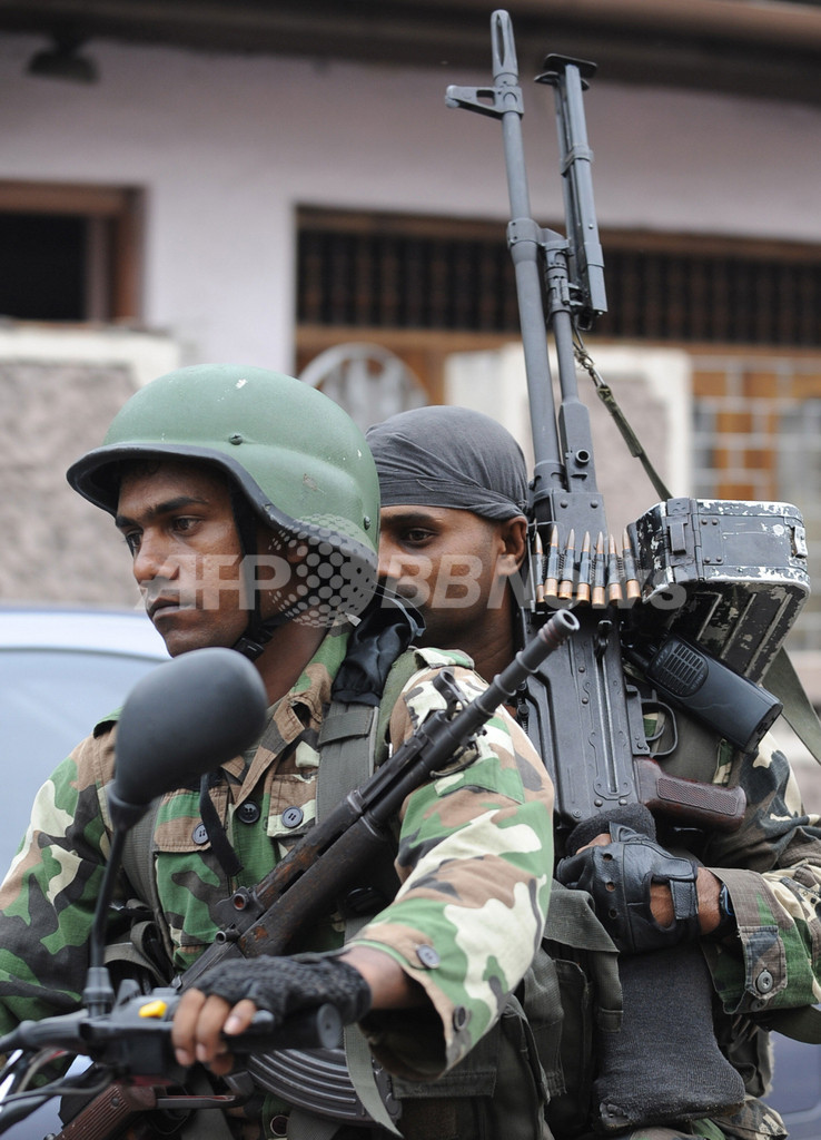 スリランカ政府軍とLTTEの衝突相次ぐ、24人死亡 写真4枚 国際ニュース:AFPBB News