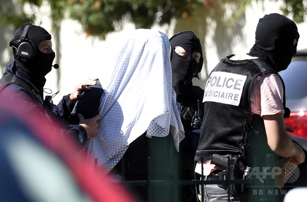 仏工場襲撃の容疑者が自殺 独房で首つり 写真1枚 国際ニュース Afpbb News