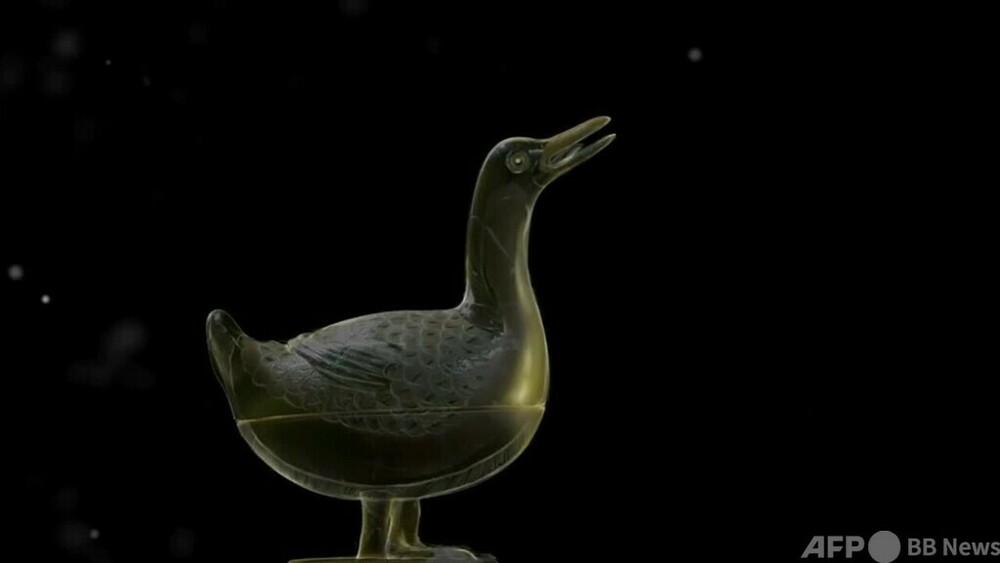 景徳鎮 焱谷製 香炉 動画：中国・景徳鎮のスターになった550年前の「アヒル型香炉