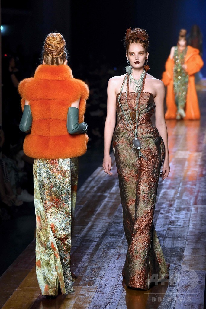 「ジャンポール・ゴルチエ」16/17年秋冬パリ・オートクチュール