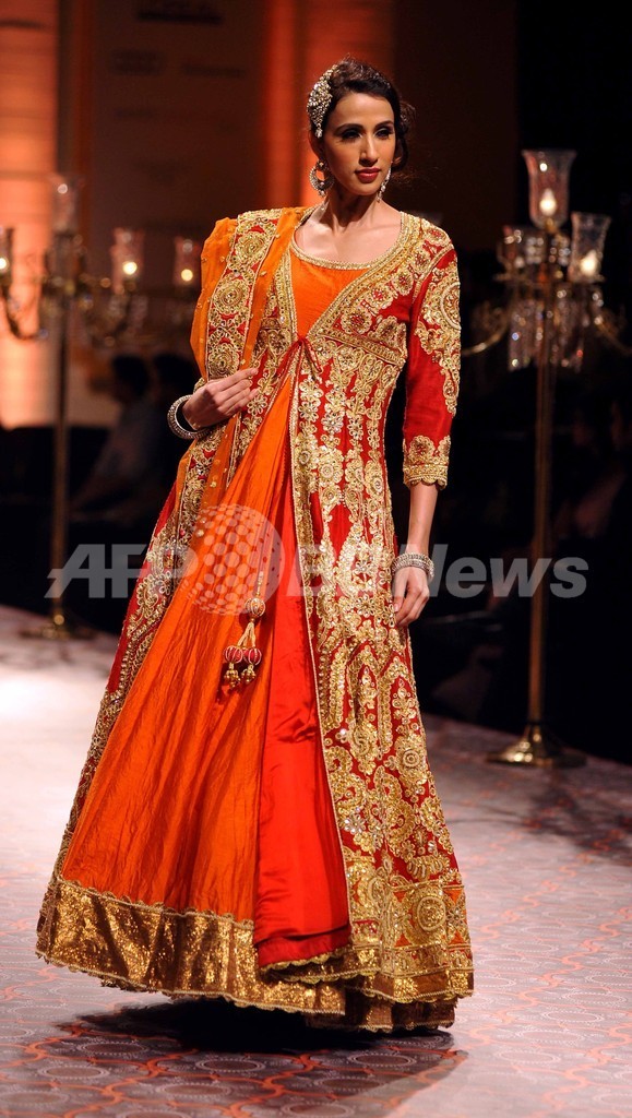 ＜インド・ブライダル・ファッション・ウィーク 2013＞Preeti S. Kapoor