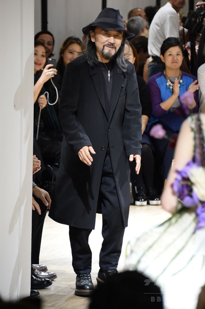 山本耀司が表現するセクシーとは、「ヨウジヤマモト」15年春夏