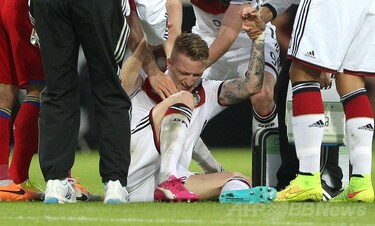 ドイツ代表のロイスがじん帯部分断裂、W杯欠場へ 写真2枚 国際