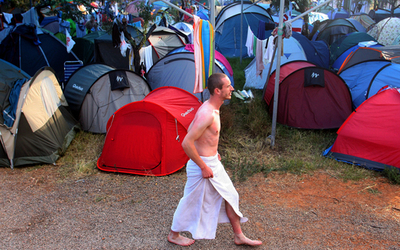 「第13回ベニカシム国際フェスティバル」英国人に大人気の理由は？