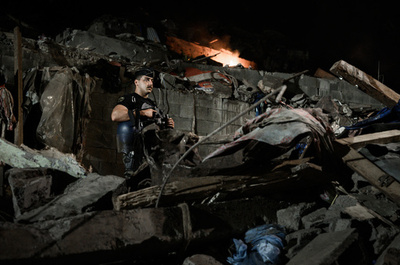 仏海外県マヨット島でスラム撤去作戦 不法移民対策の一環